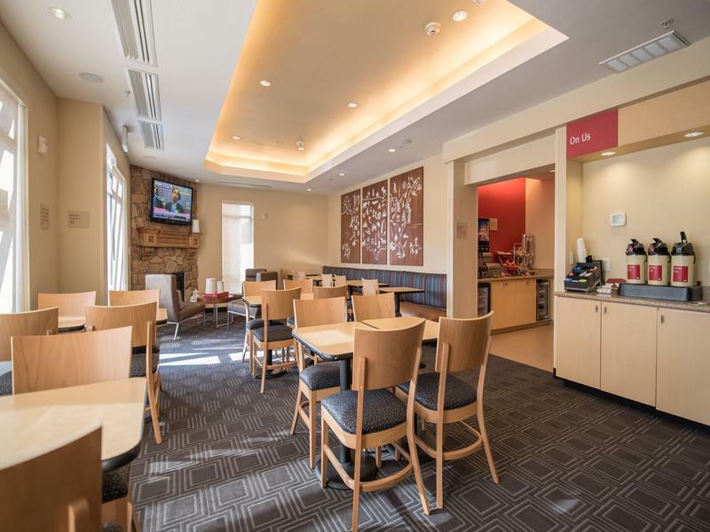 Towneplace Suites By Marriott Provo Orem Exterior foto